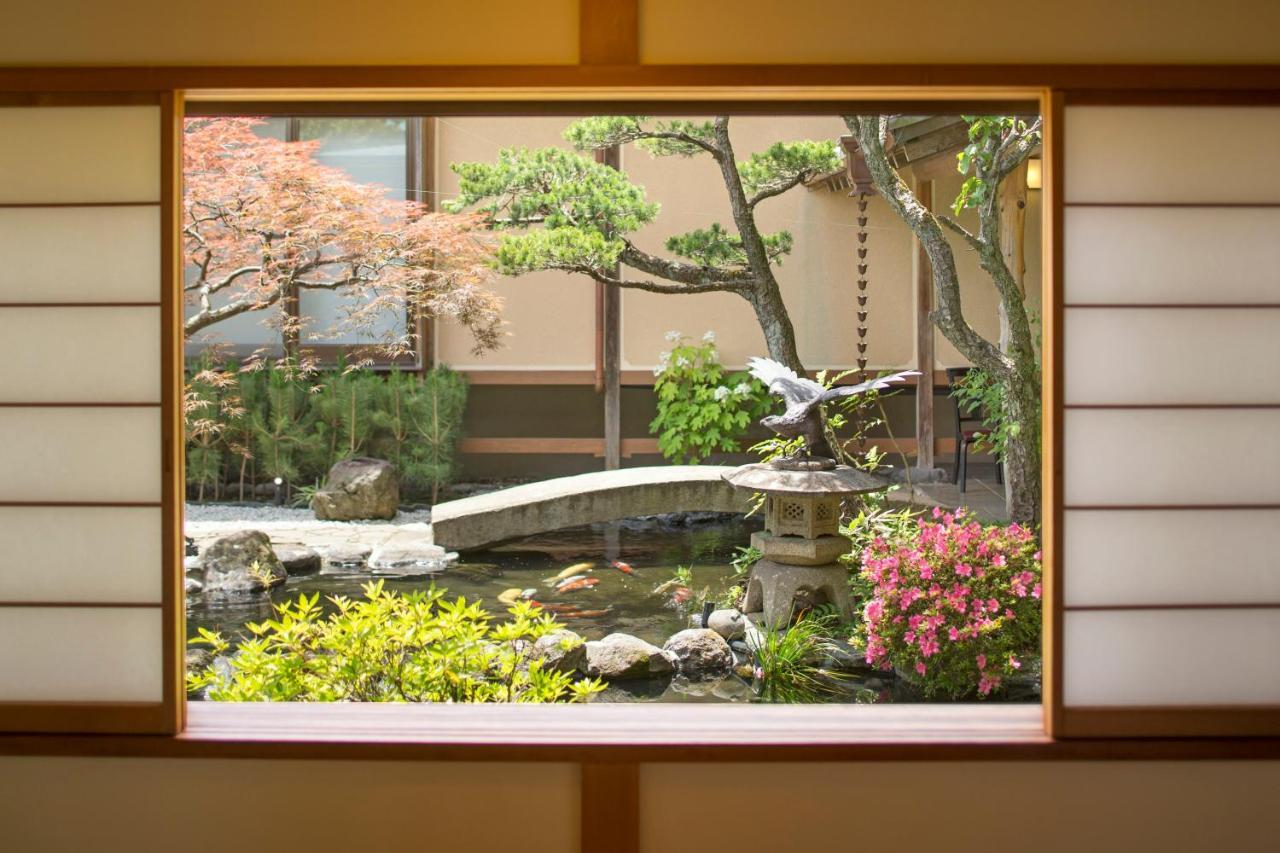 Yugawara Fuga Hotel Exterior photo